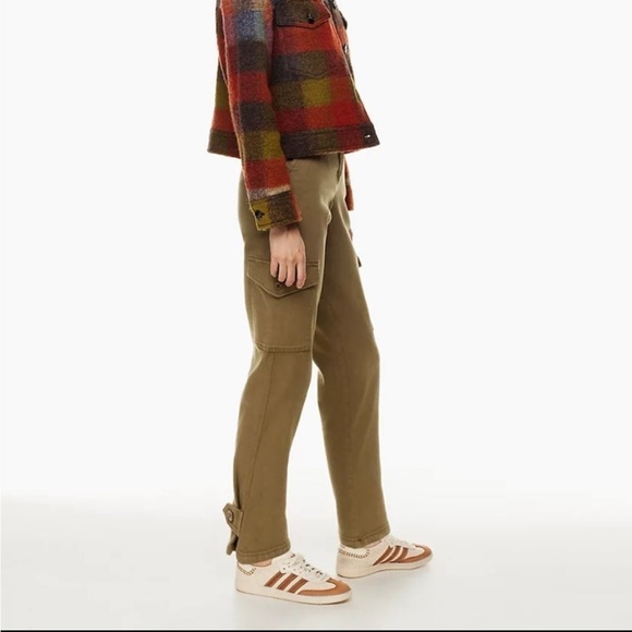 NWT - Aritzia - Wilfred Free - Modern Cargo - Shitake - Size 2 - Picture 10 of 15
